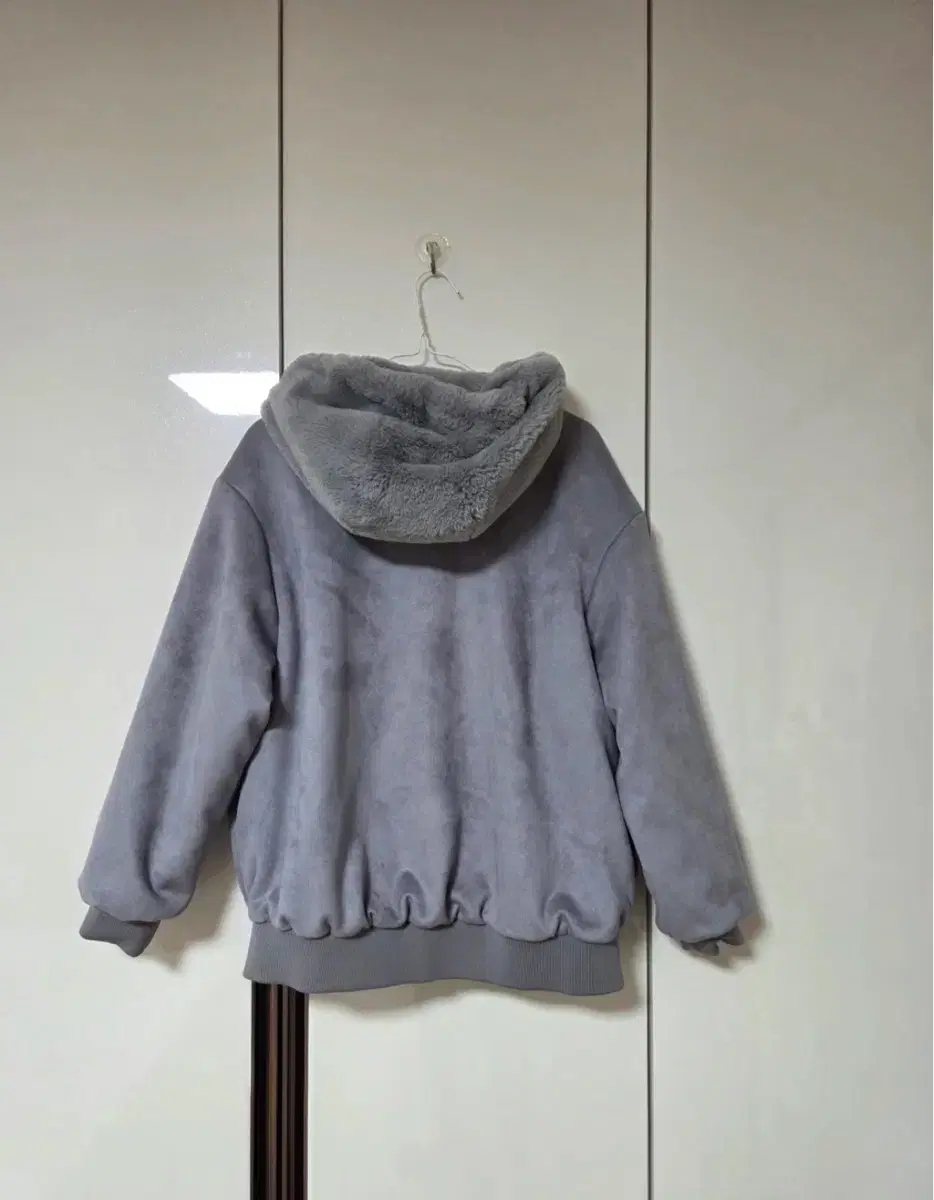 thumbnail-4